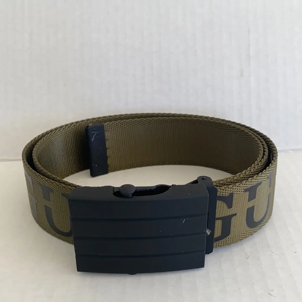New GUESS Logo Belt SZ 32